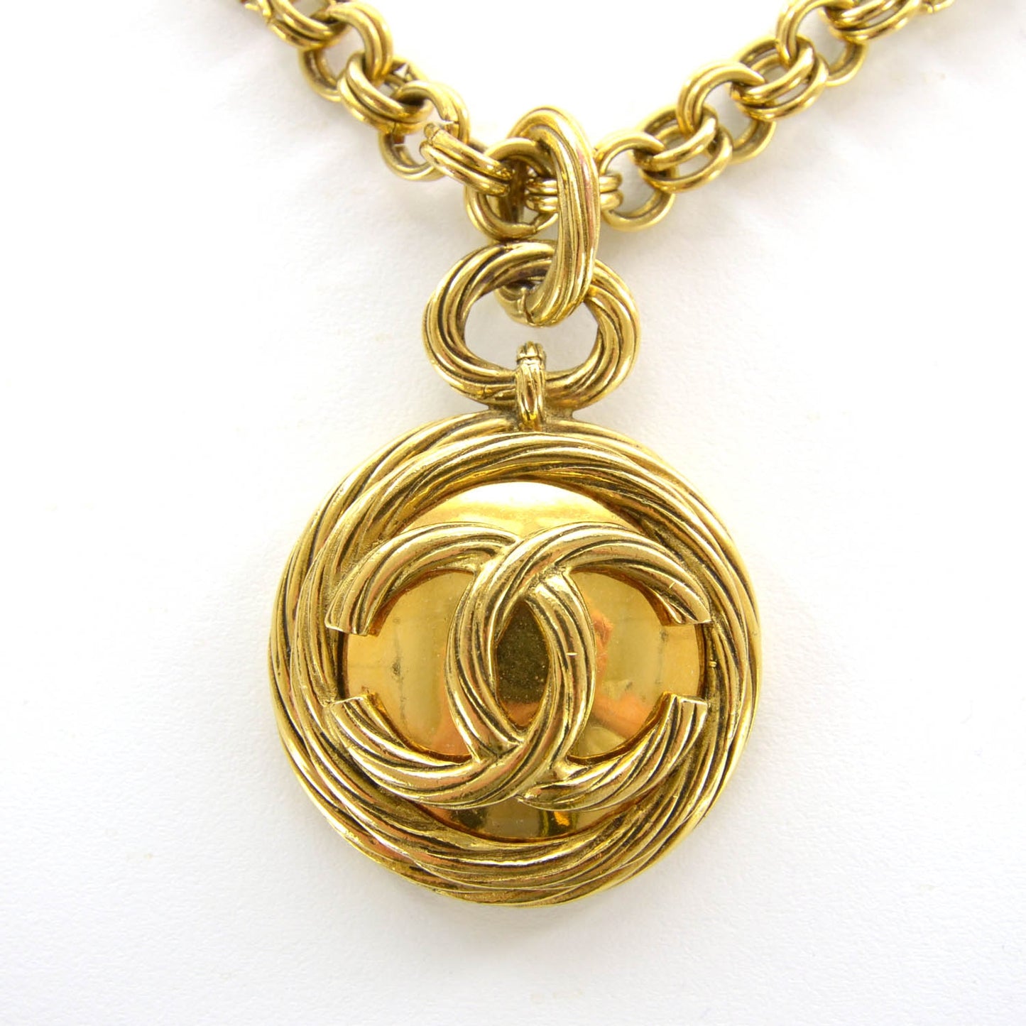 CC Mirror Long Necklace Gold