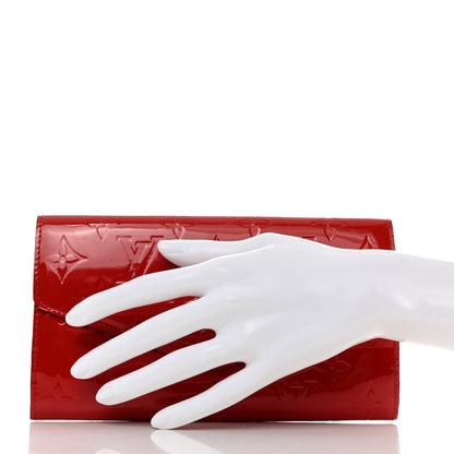 Louis Vuitton Vernis Sarah Wallet NM Cherry 2 of 6