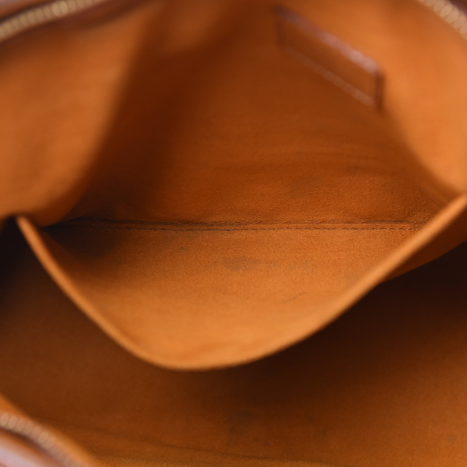 Louis Vuitton Monogram Ostrich Oskar Waltz 17 of 17