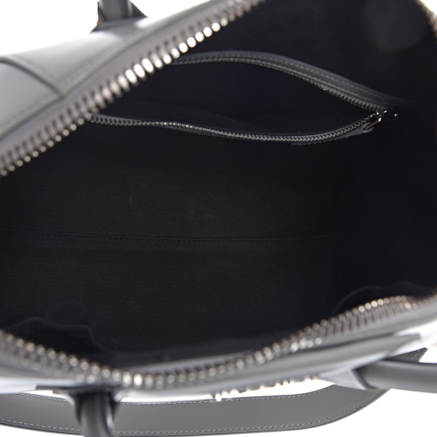 Givenchy Shiny Lord Calfskin Small Antigona Pearl Grey 5 of 19