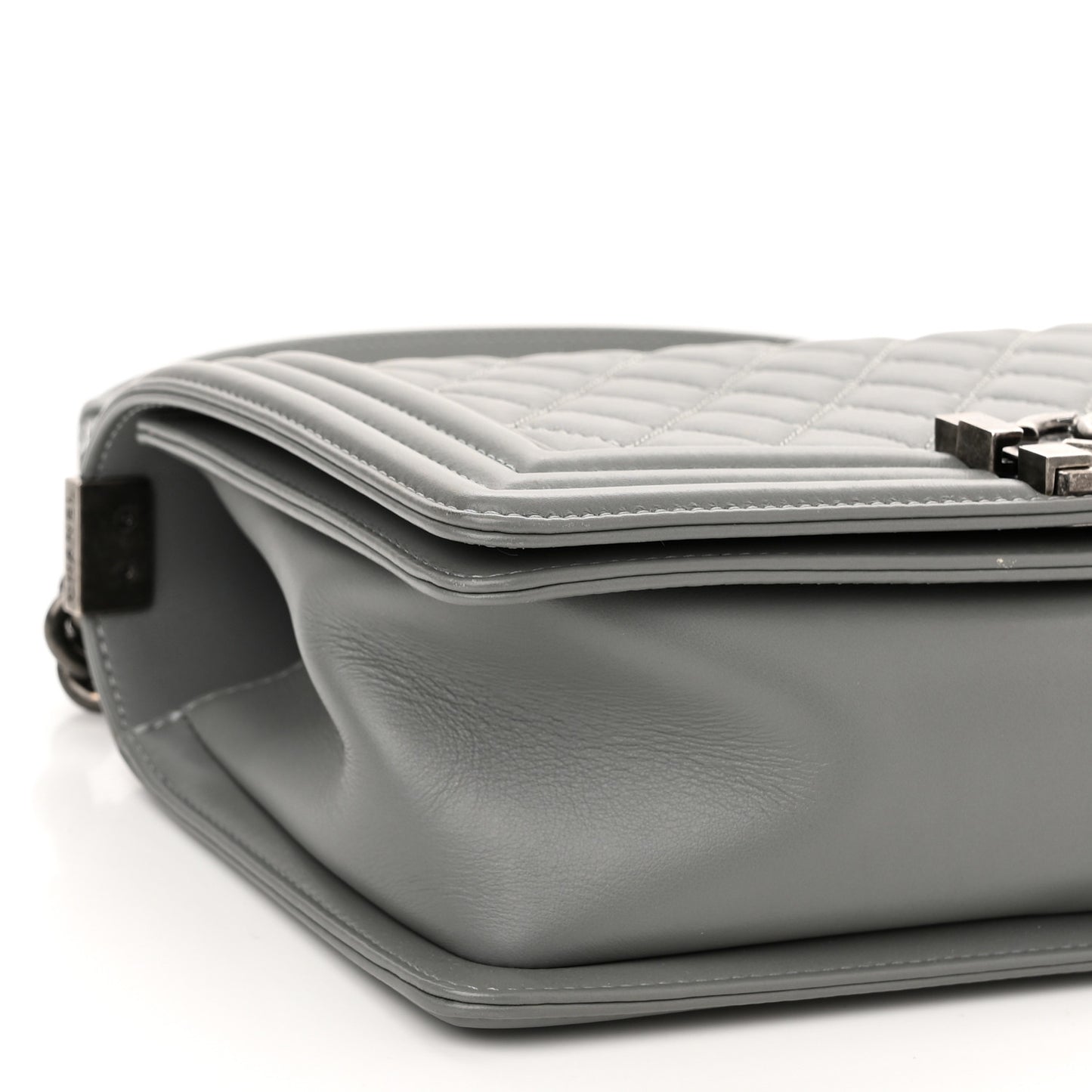 Lambskin Quilted Medium Boy Flap Grey