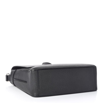 Louis Vuitton Taiga Roman MM Messenger Black 4 of 13