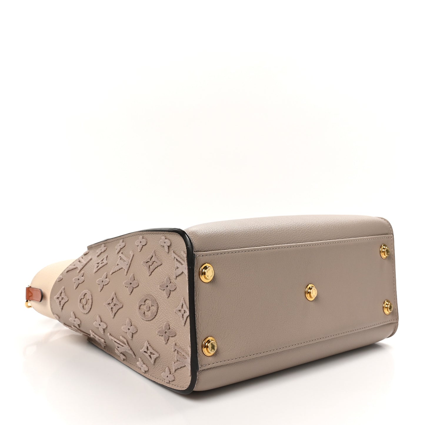 Calfskin Monogram Tufting On My Side Galet