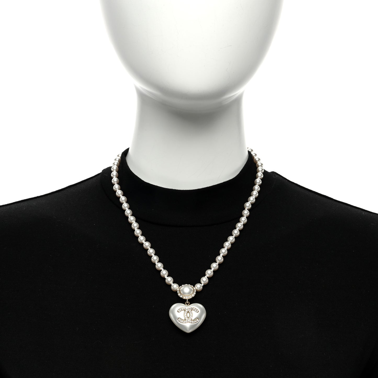 Pearl Crystal CC Heart Short Necklace Pearly White Gold