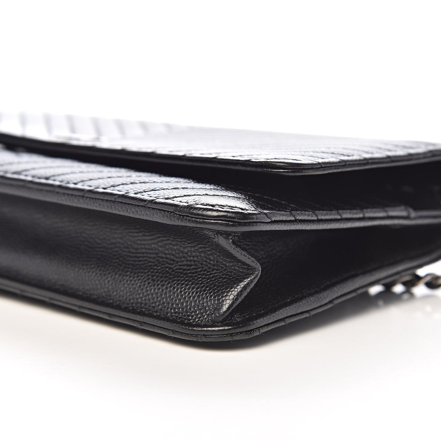 Caviar Chevron Quilted Wallet On Chain WOC Black