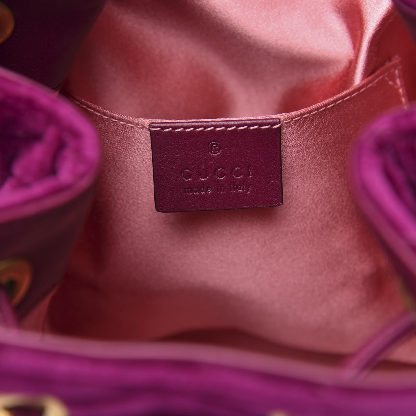 Velvet Matelasse GG Marmont Bucket Bag Fuchsia Violet Cyclamen