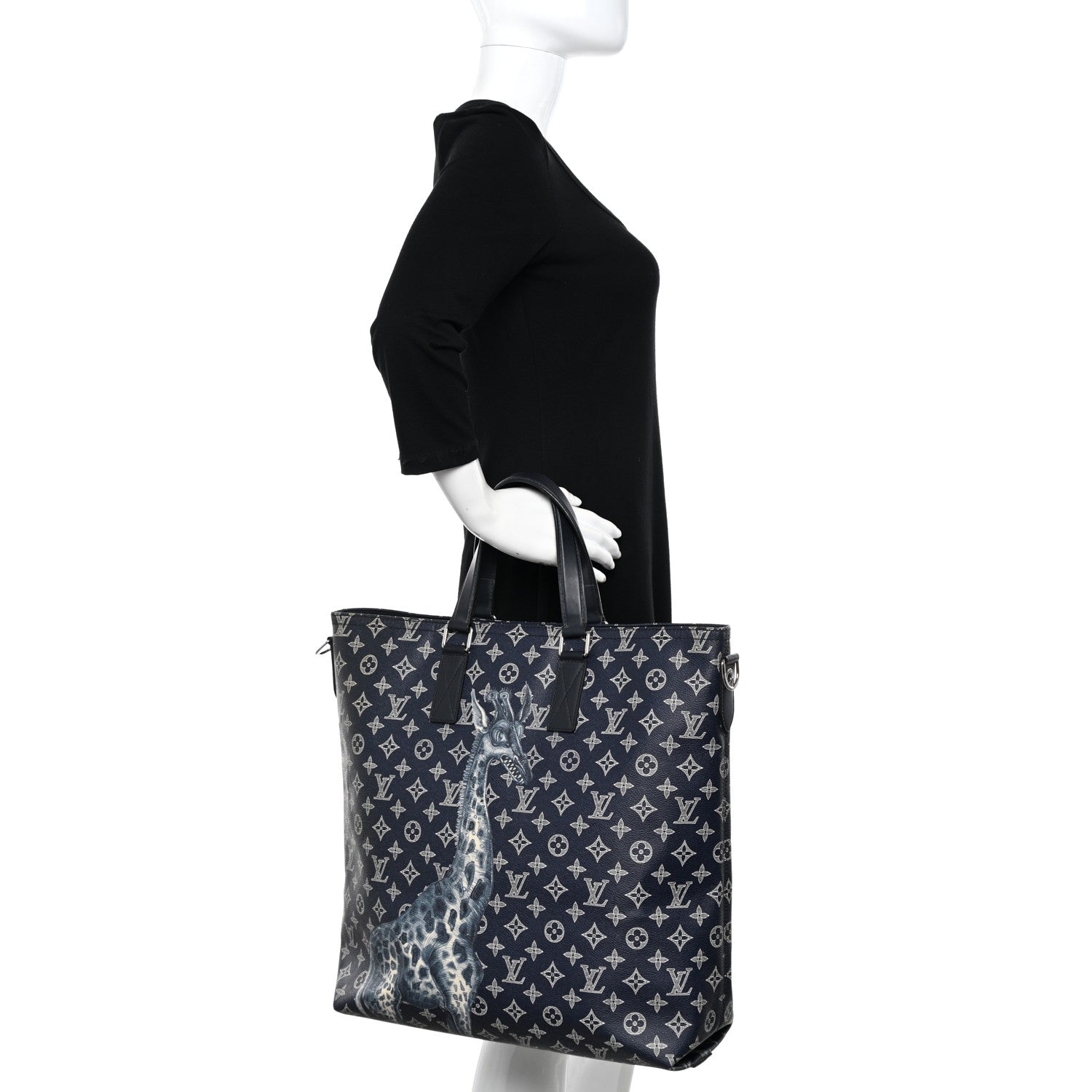 Louis Vuitton Savane Monogram Chapman Atlas Tote Ink 2 of 9