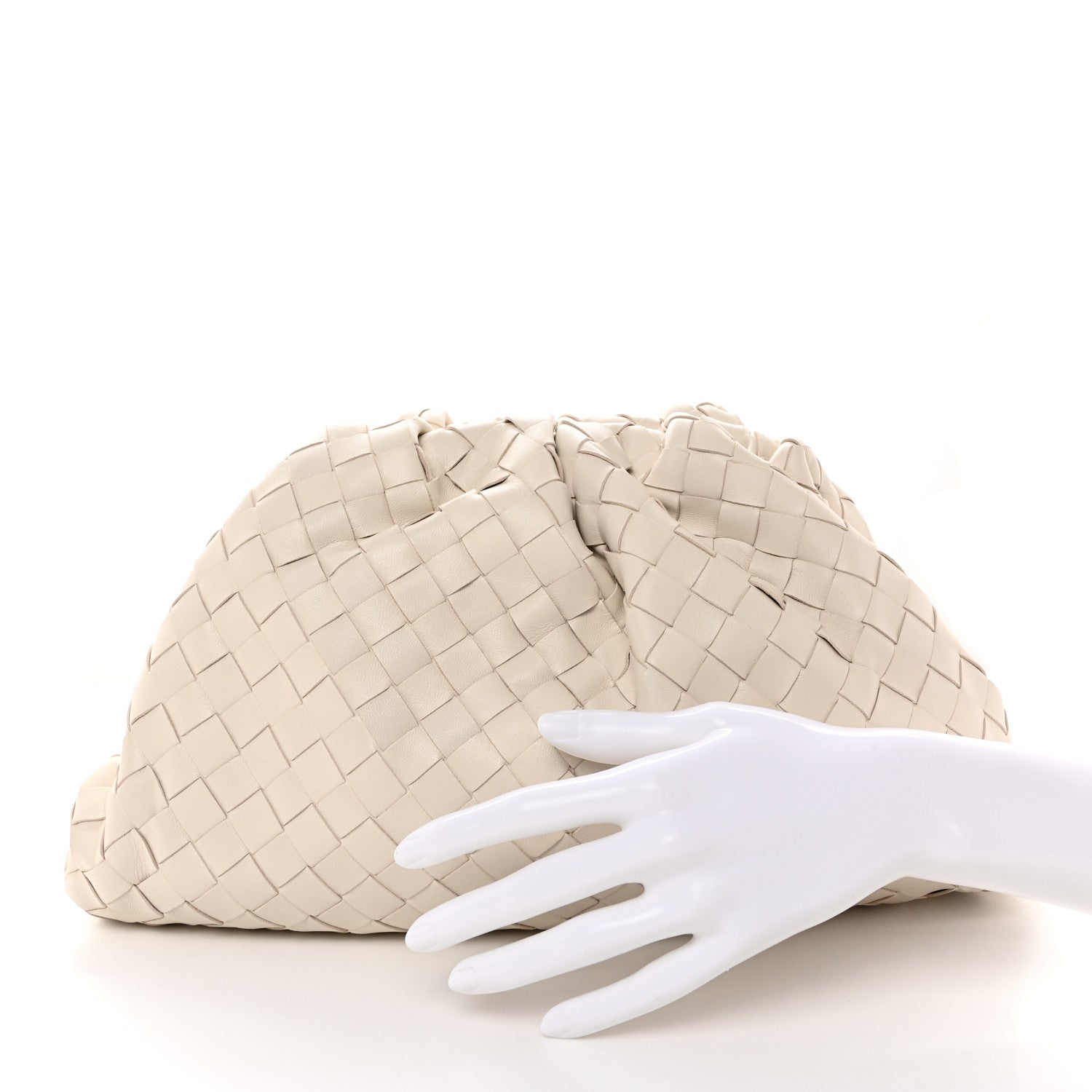 Bottega Veneta Nappa Maxi Intrecciato The Pouch Oversized Clutch Plaster 2 of 10