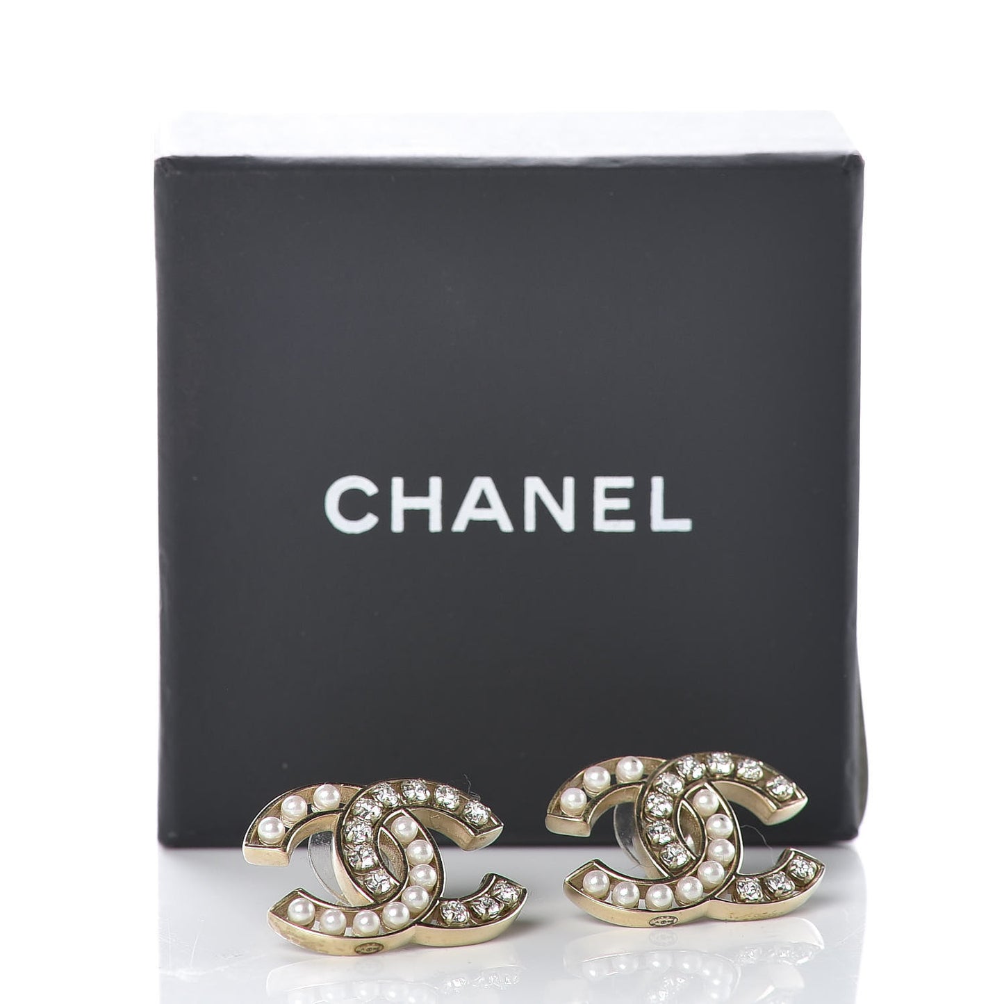Crystal Pearl CC Earrings Light Gold