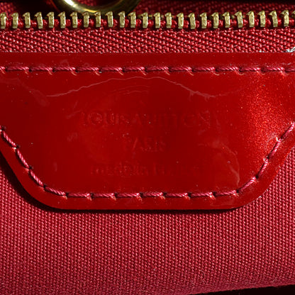 Louis Vuitton Vernis Wilshire PM Pomme D'Amour 6 of 7
