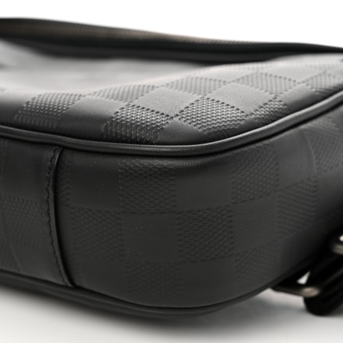 Damier Infini Ambler Onyx