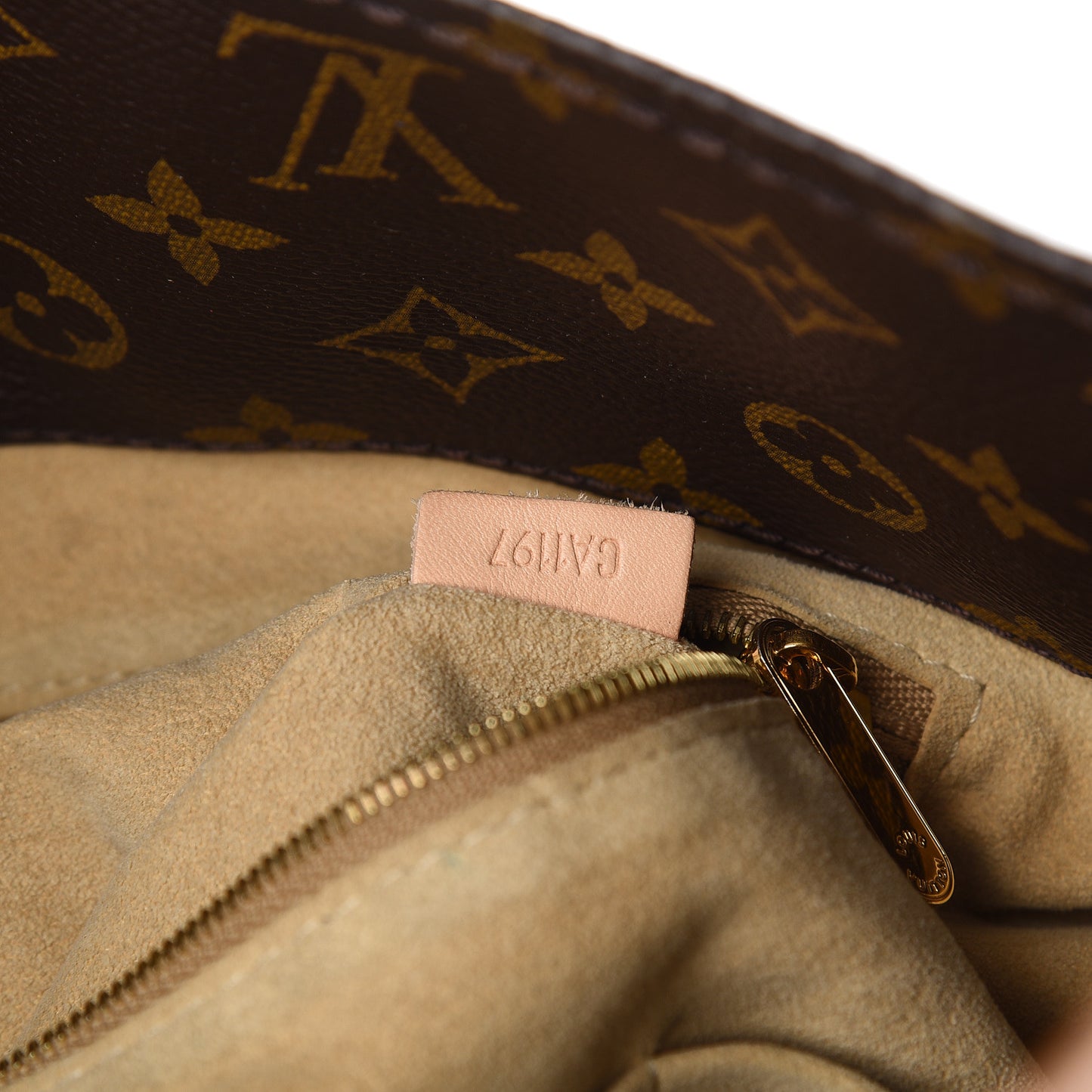 Monogram Artsy MM