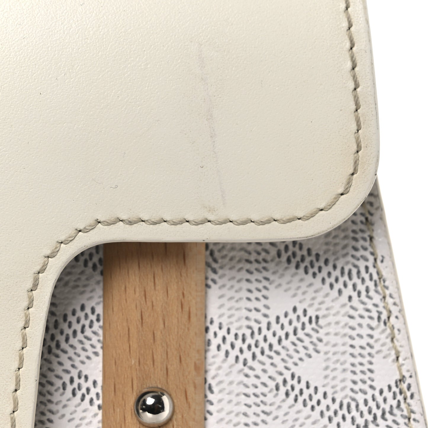 Goyardine Saigon PM White
