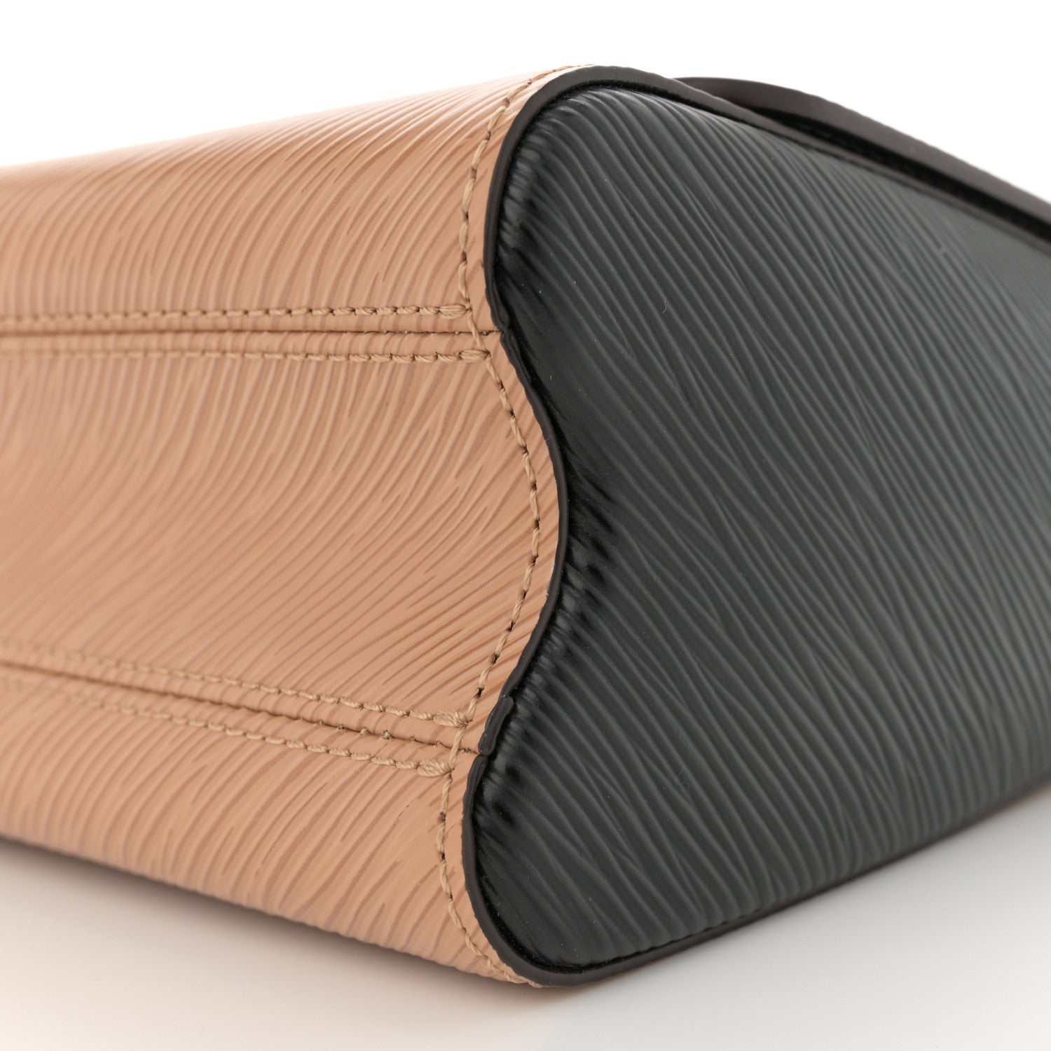 Louis Vuitton Epi Twist Shoulder Bag MM Camel 10 of 10