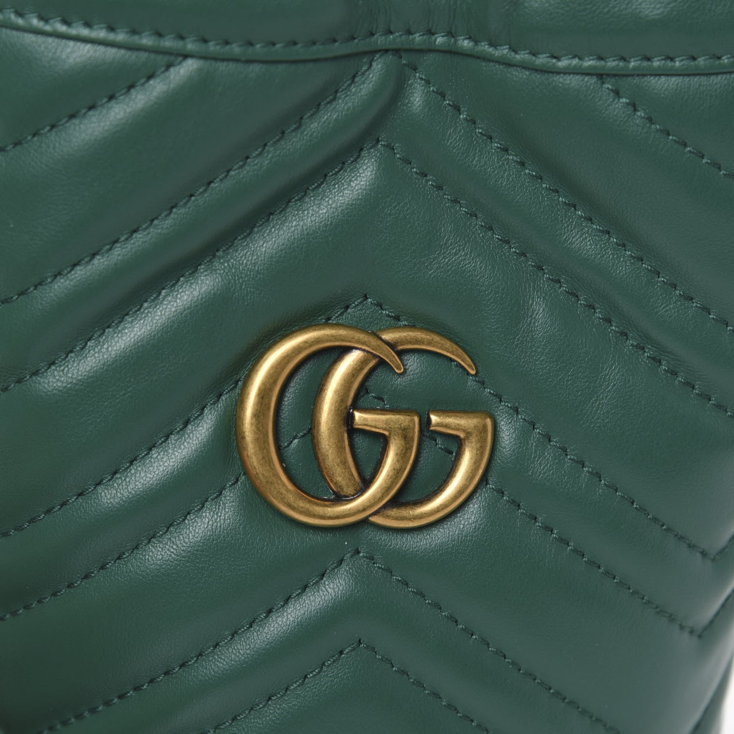 Gucci Calfskin Matelasse Mini GG Marmont 2.0 Bucket Bag Emerald Green 9 of 10