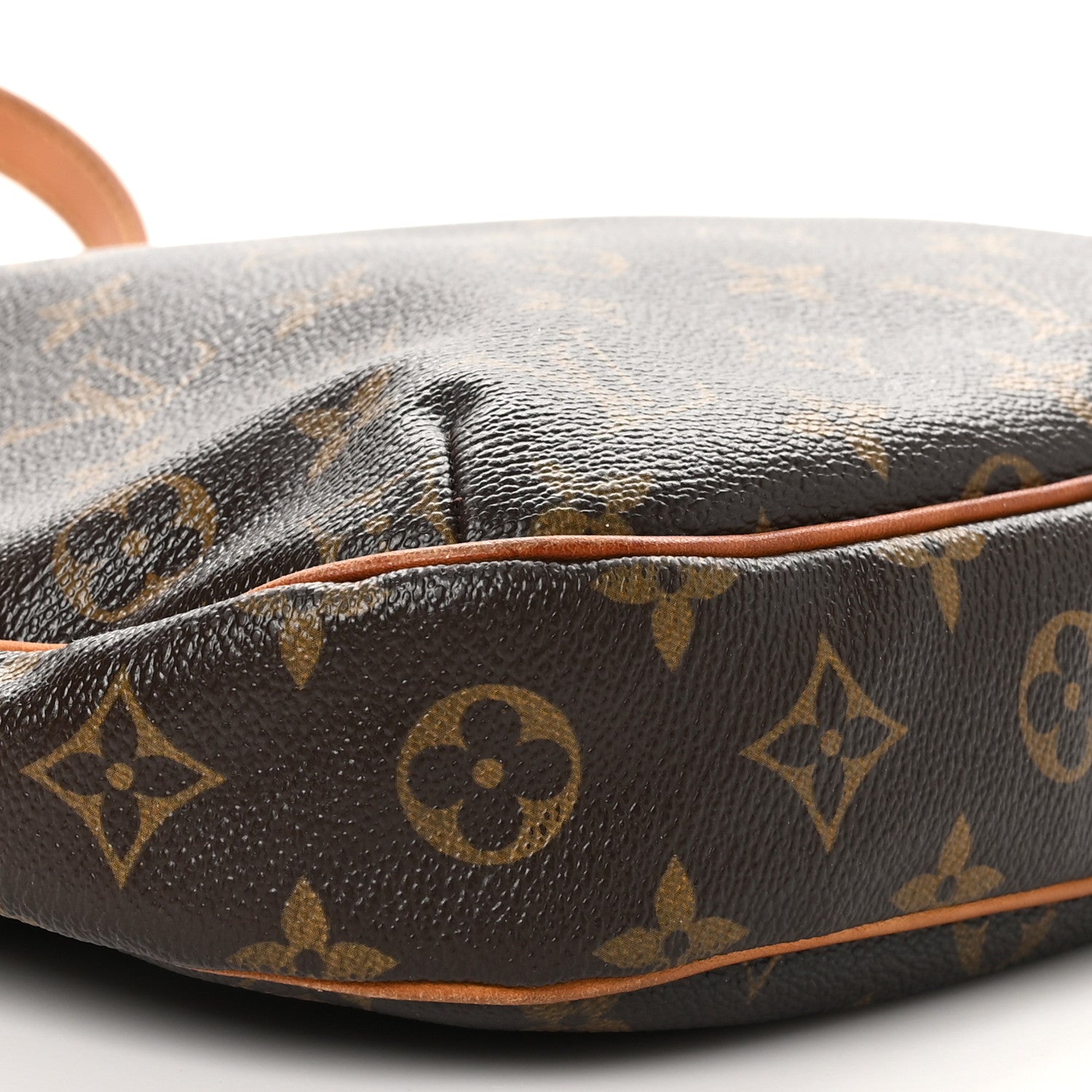 Louis Vuitton Monogram Odeon PM 8 of 12