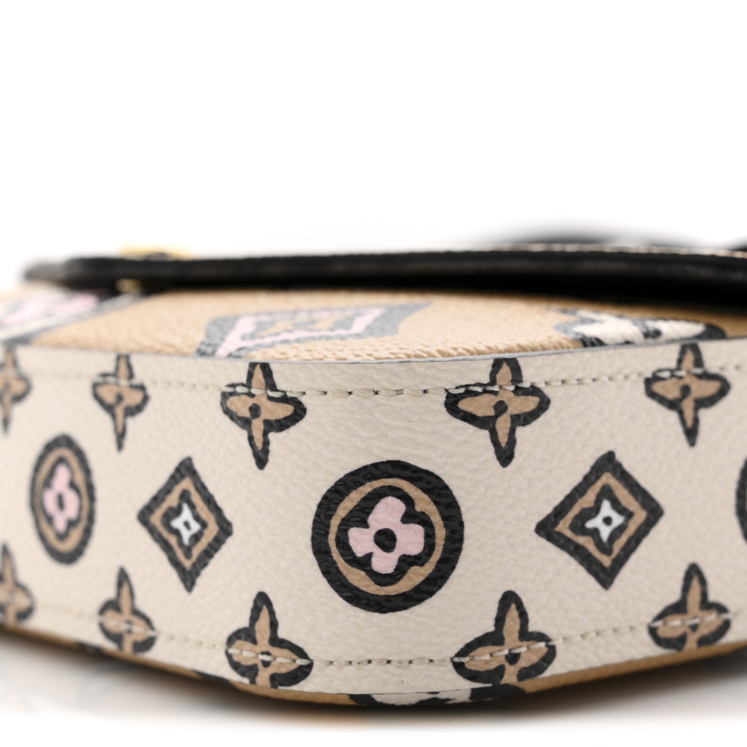 Louis Vuitton Monogram Wild At Heart Felicie Strap & Go Arizona Creme 9 of 9