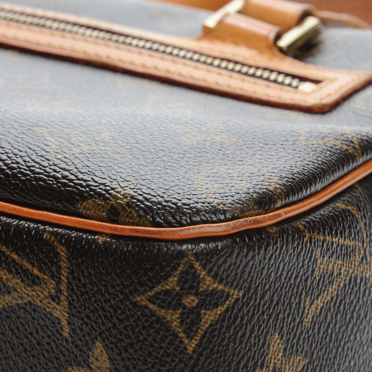 Monogram Cite MM