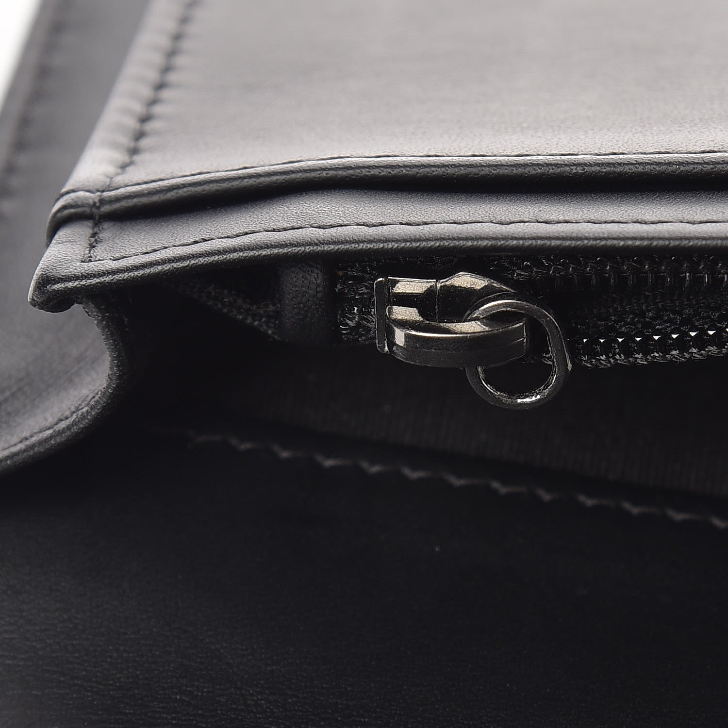Chanel Caviar Quilted Boy Yen Wallet Black 8 of 8
