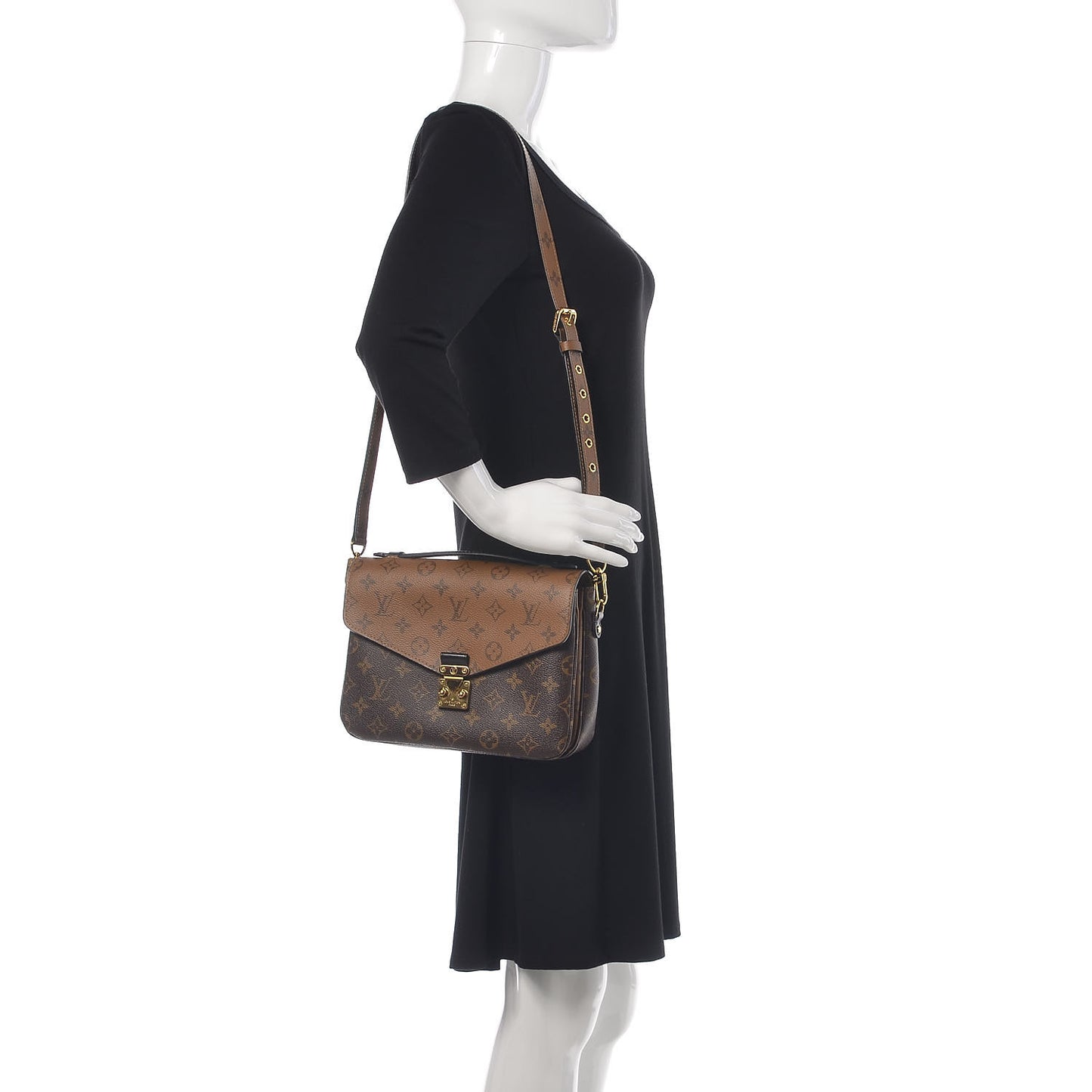 Reverse Monogram Pochette Metis