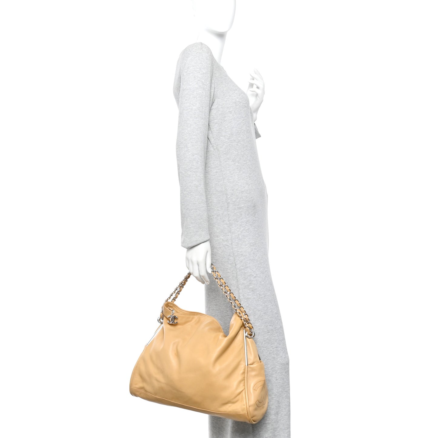 Lambskin Large Ultimate Soft Tote Beige