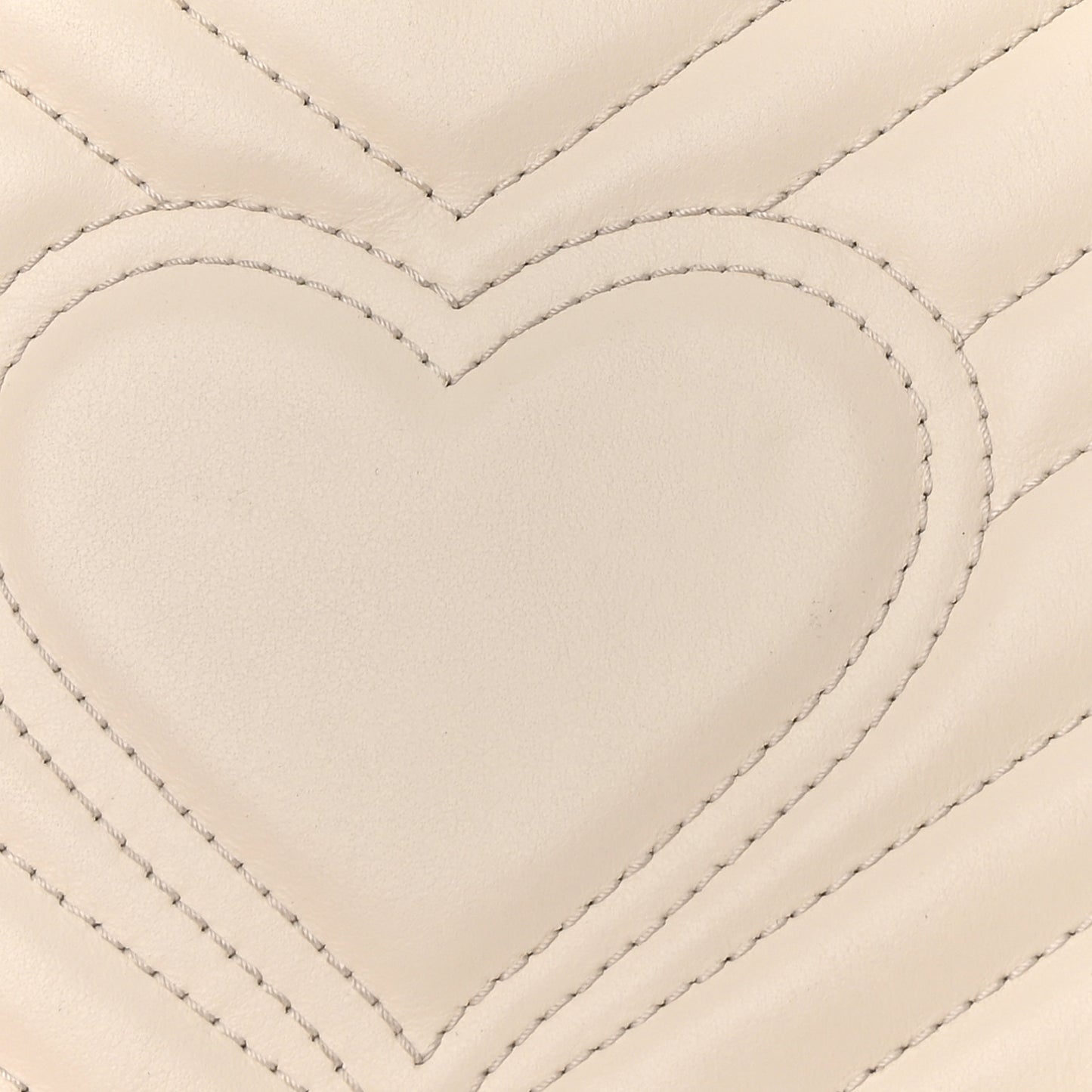 Calfskin Matelasse Small GG Marmont Shoulder Bag White