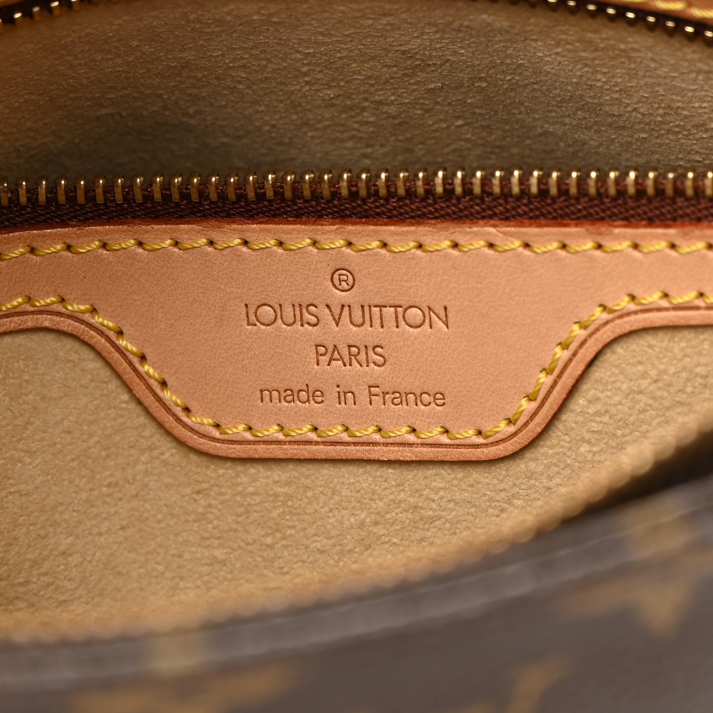 Monogram Looping MM