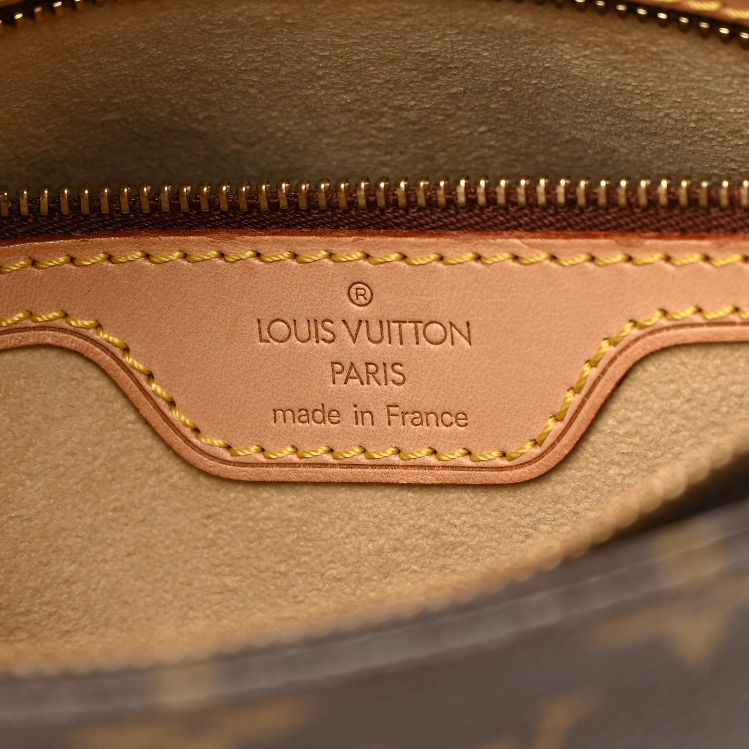 Louis Vuitton Monogram Looping MM 6 of 16