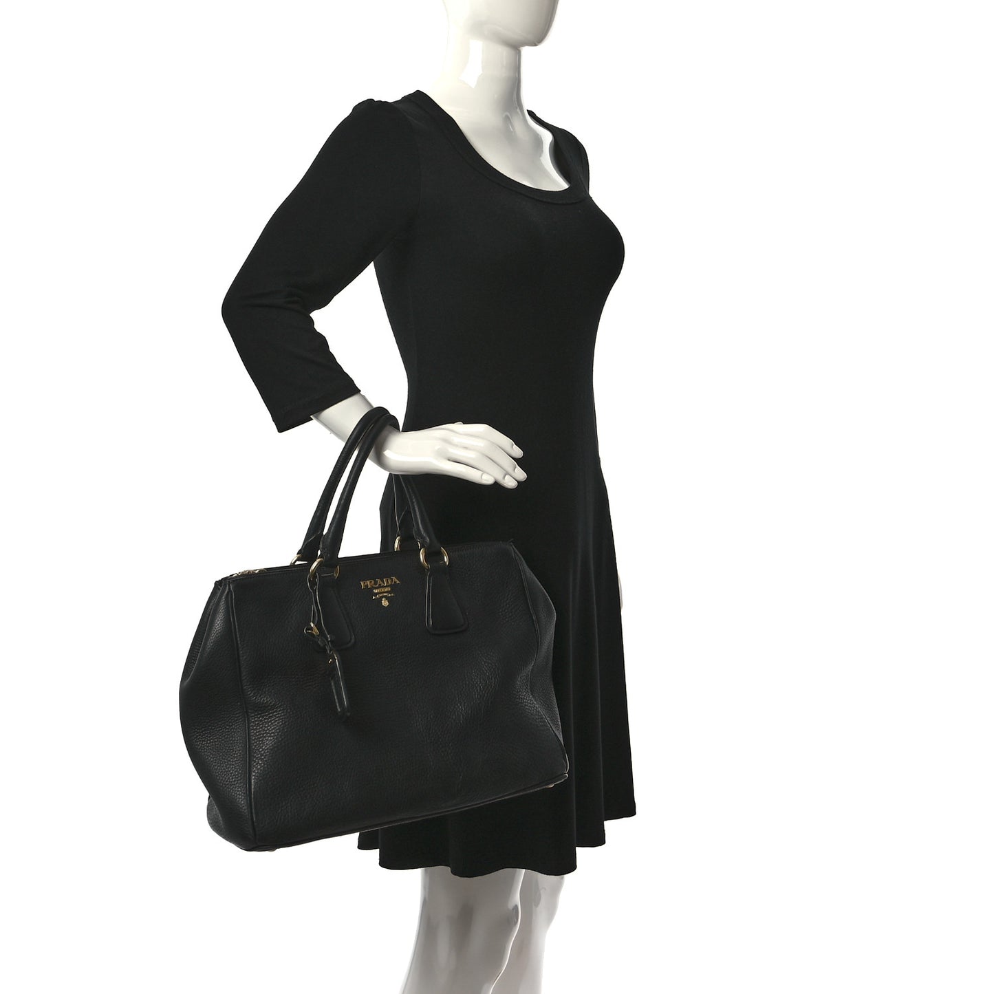 Vitello Daino Large Double Zip Tote Black