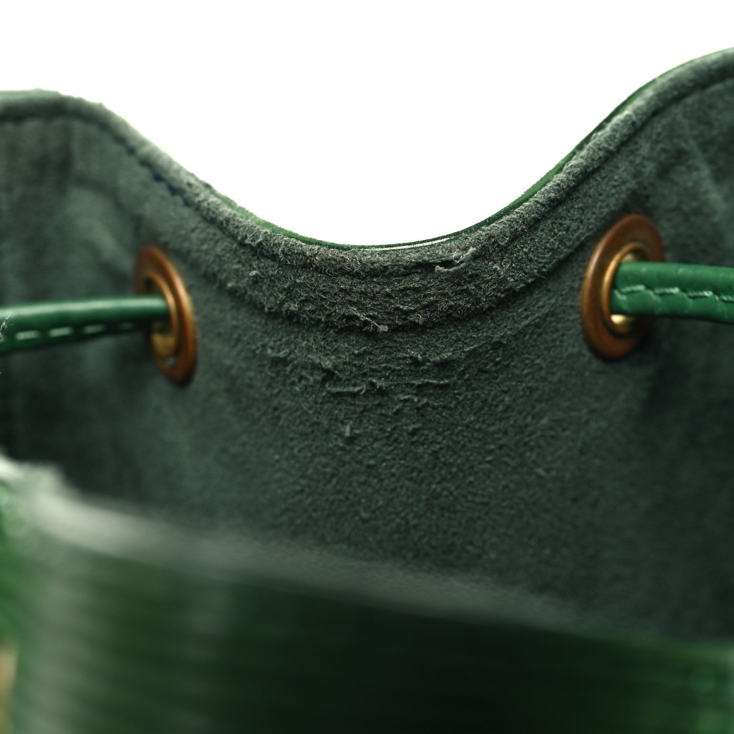 Louis Vuitton Epi Noe Borneo 12 of 14
