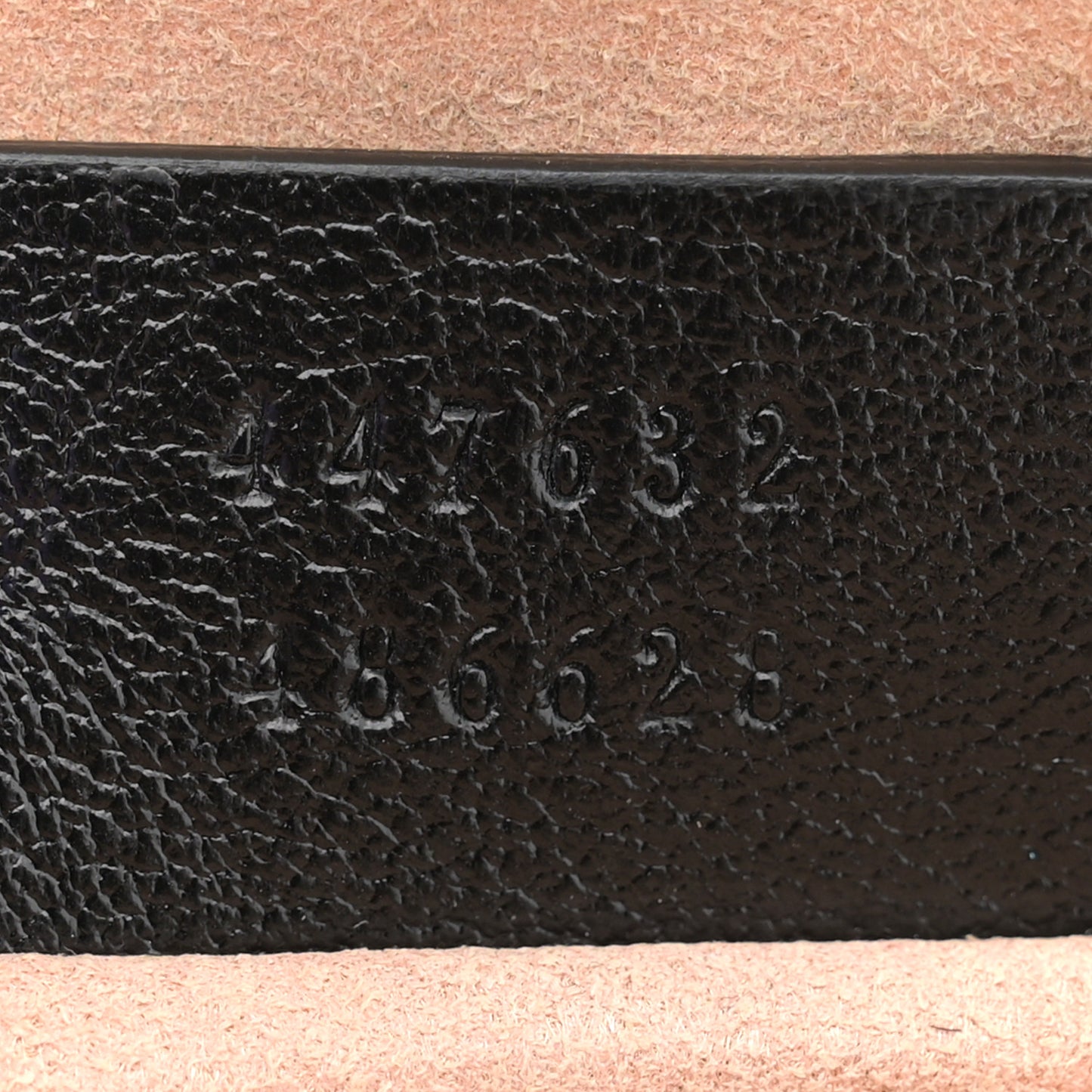 Monogram Matelasse Diagonal Small GG Marmont Chain Shoulder Bag Beige Black