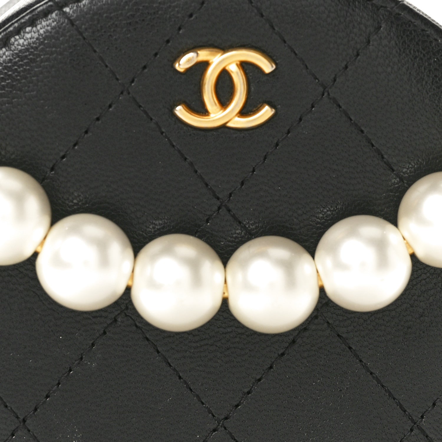 Chanel Goatskin Quilted Chic Pearls Chain Round Clutch With Chain Black 7 of 9