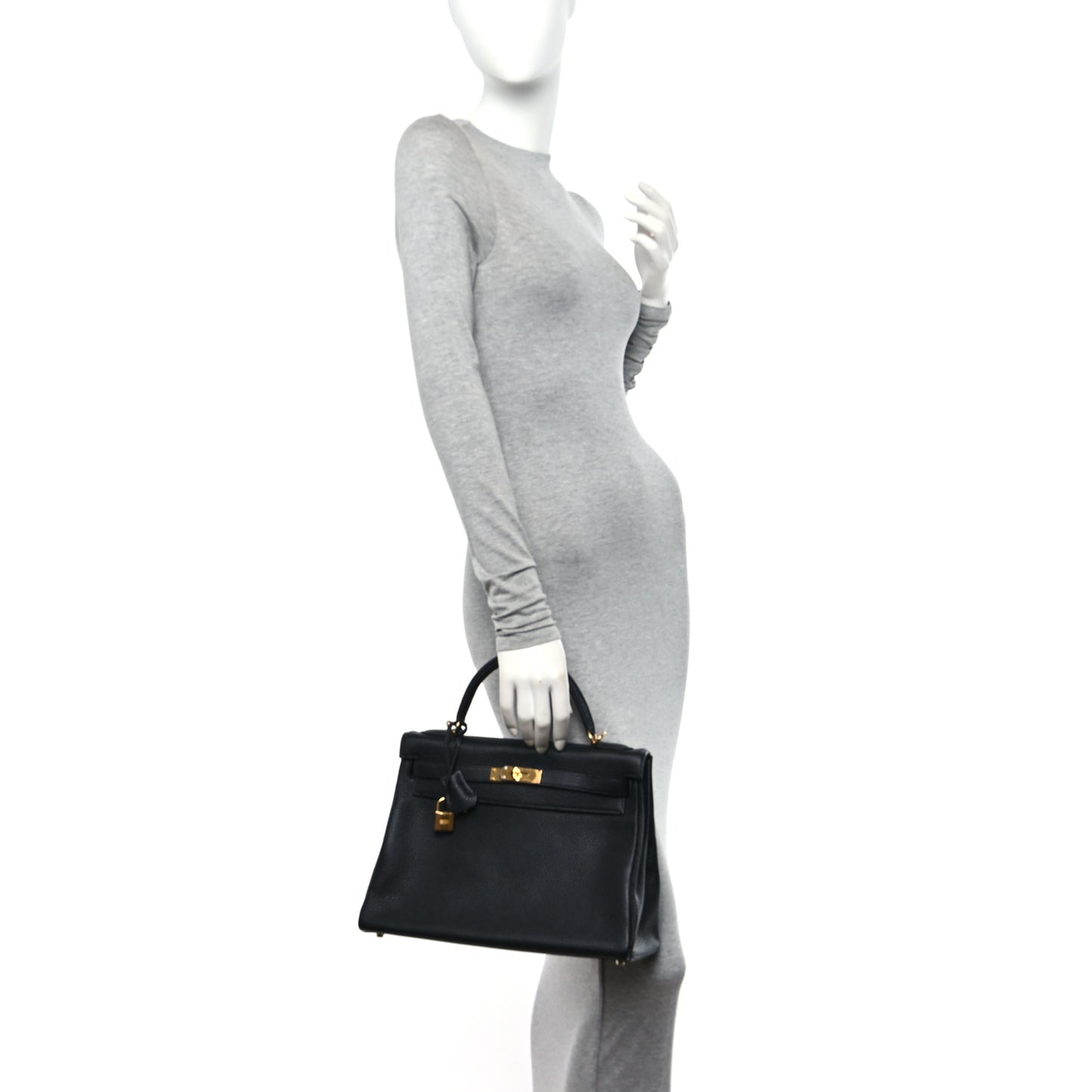 Taurillon Clemence Kelly Retourne 32 Black
