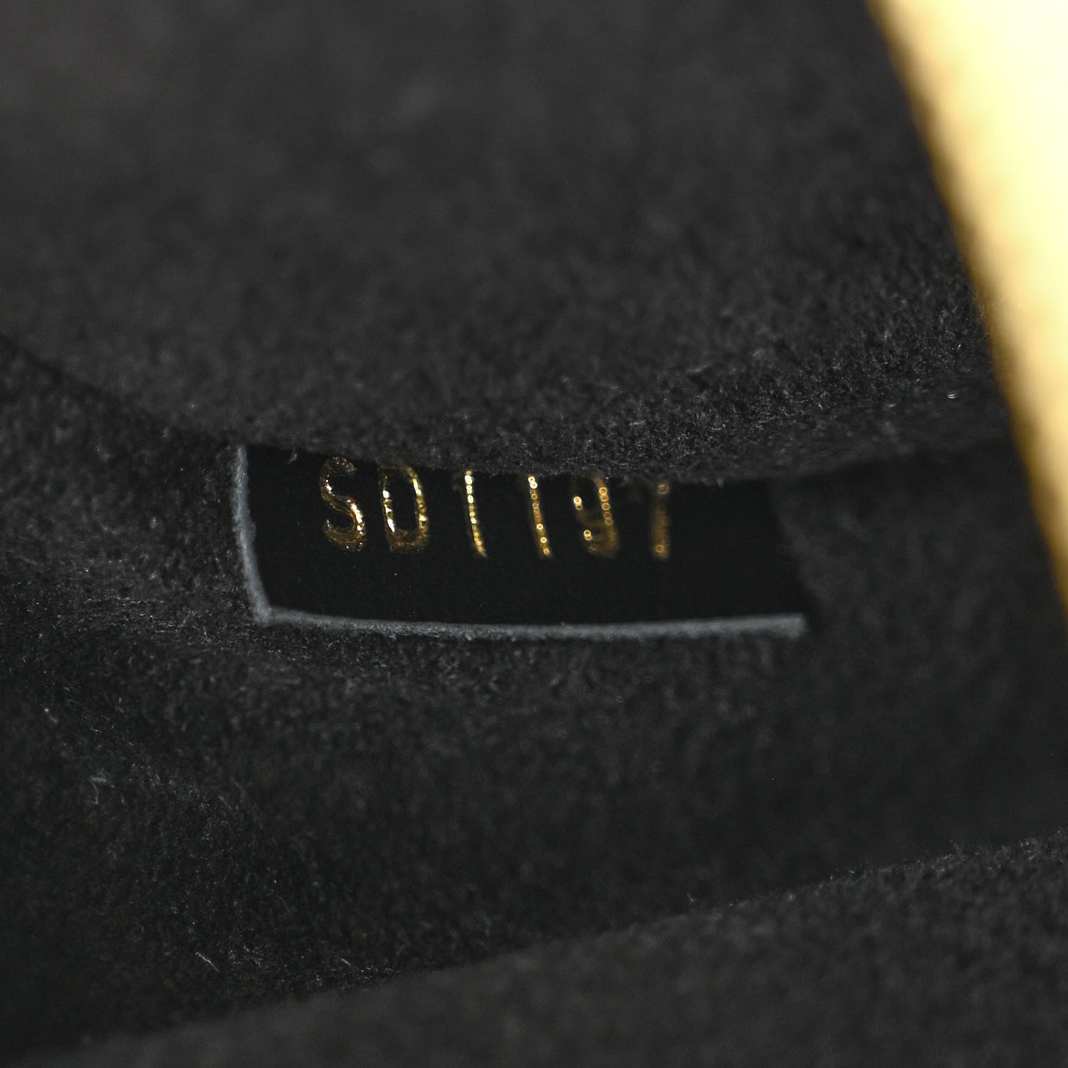 Louis Vuitton Reverse Monogram Pochette Metis 8 of 11