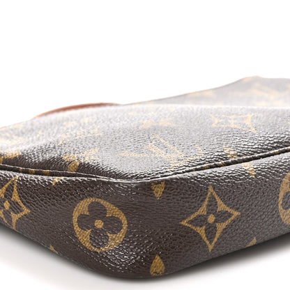 Louis Vuitton Monogram Pochette Accessories 9 of 10
