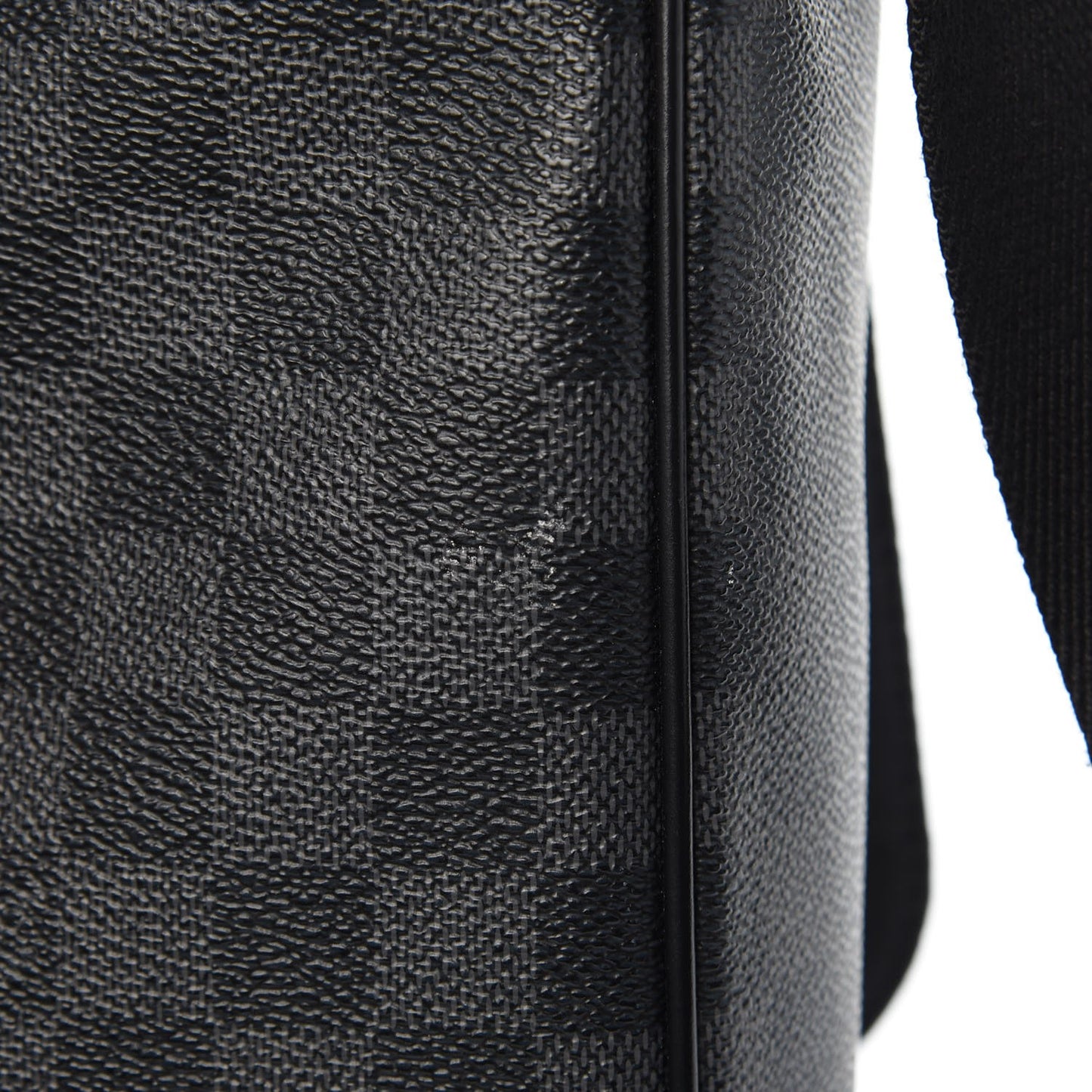 Damier Graphite District MM