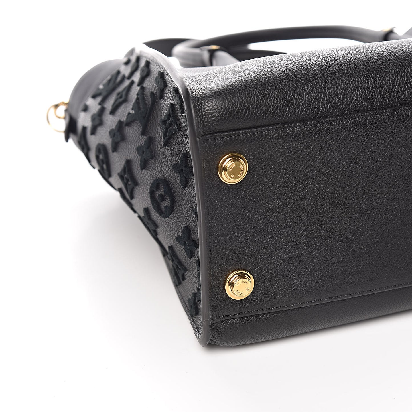 Calfskin Monogram Tufting On My Side Black