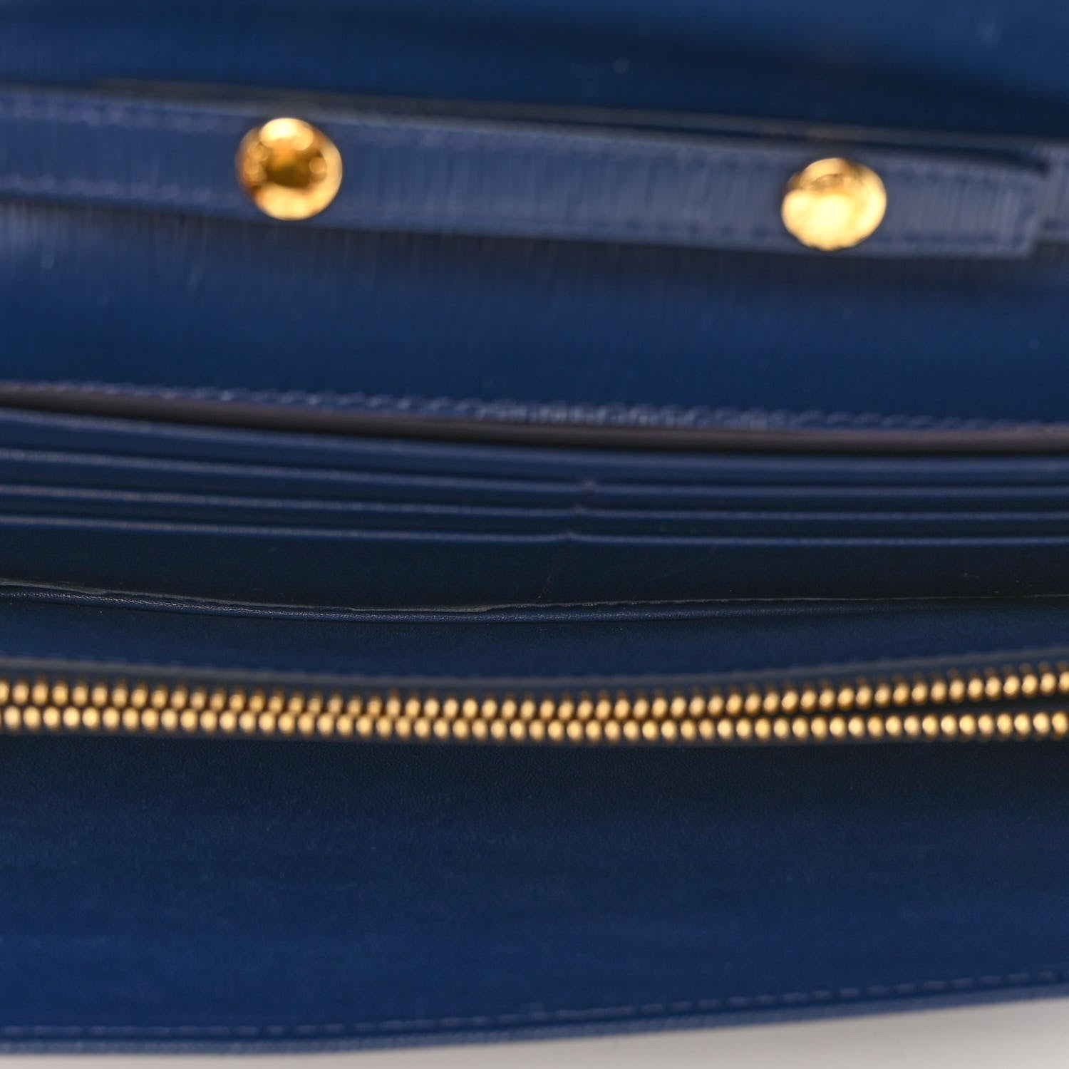 Prada Vitello Move Metal Oro Chain Wallet Bluette 5 of 9