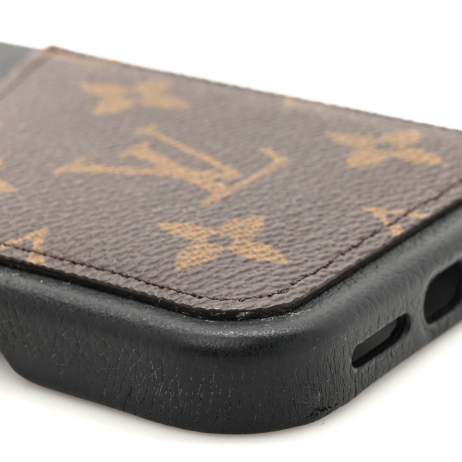 Louis Vuitton Monogram Pallas iPhone 16 Pro Bumper 8 of 9