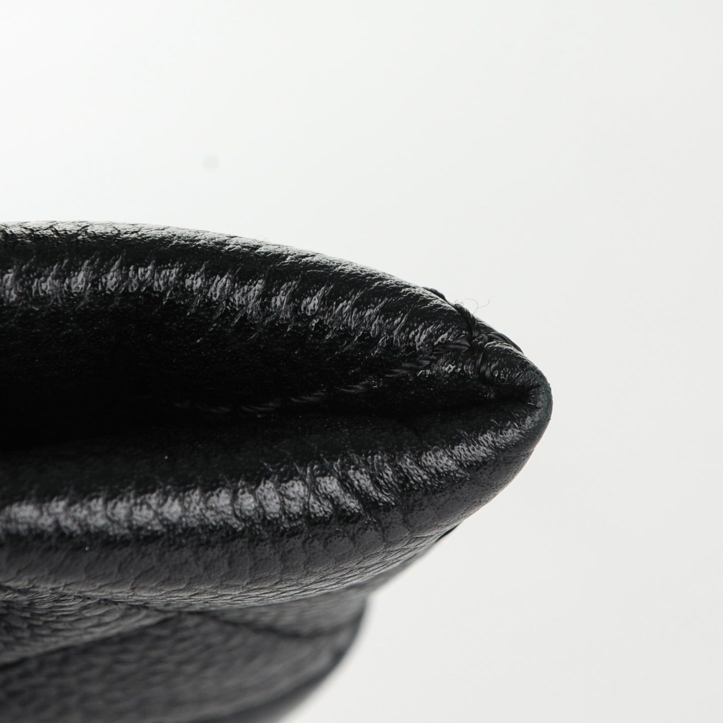 Caviar Timeless CC Soft Tote Black