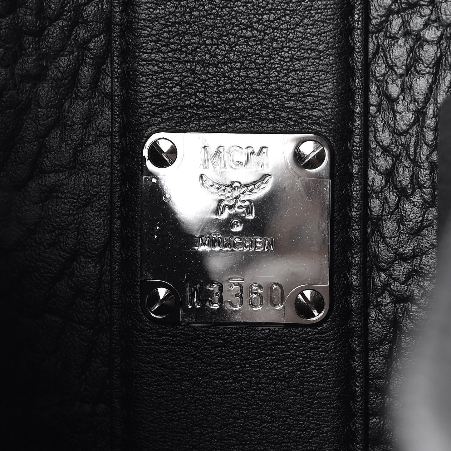 Visetos Large Liz Reversible Shopper Tote Black