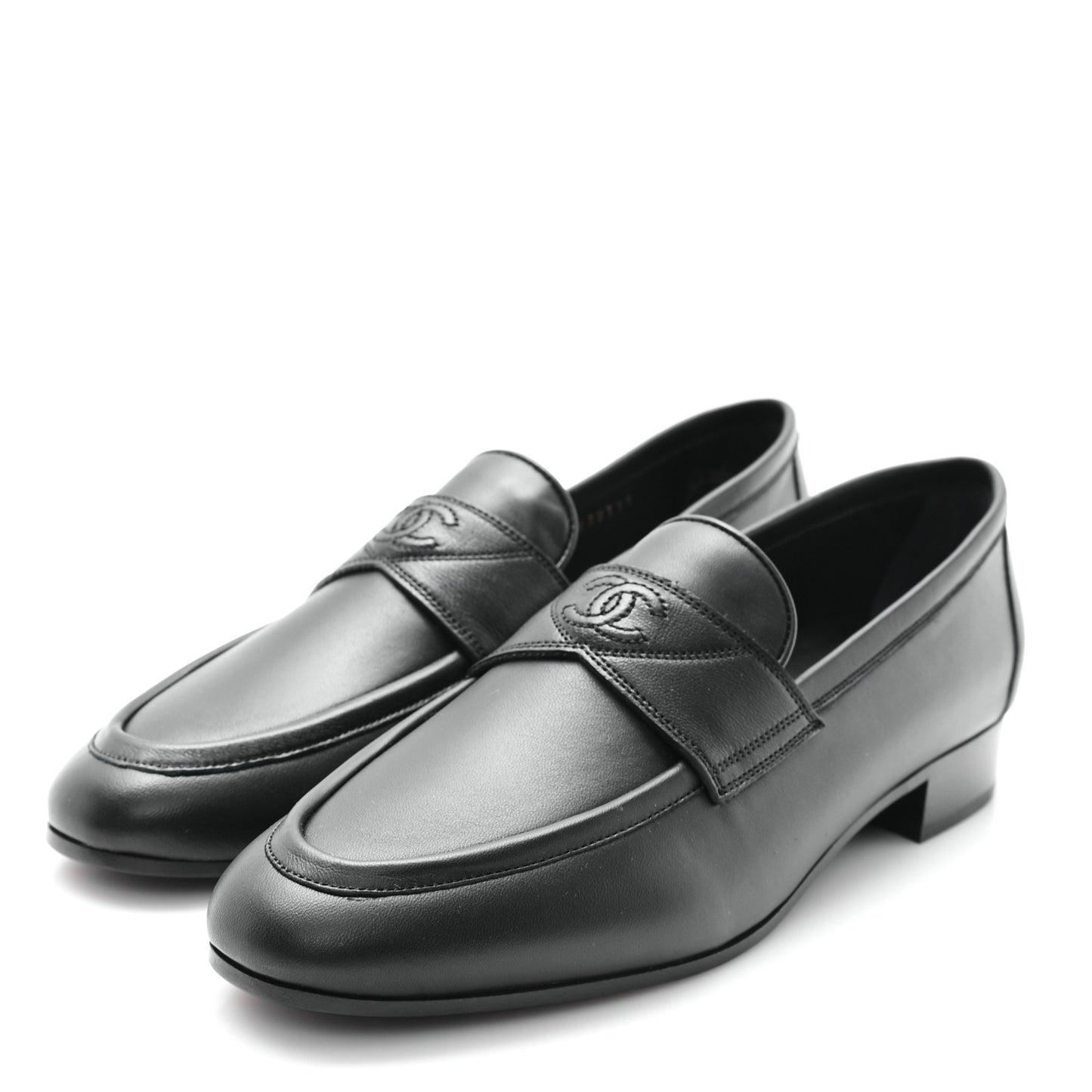 Calfskin Womens Stitched CC Loafers 39 Black