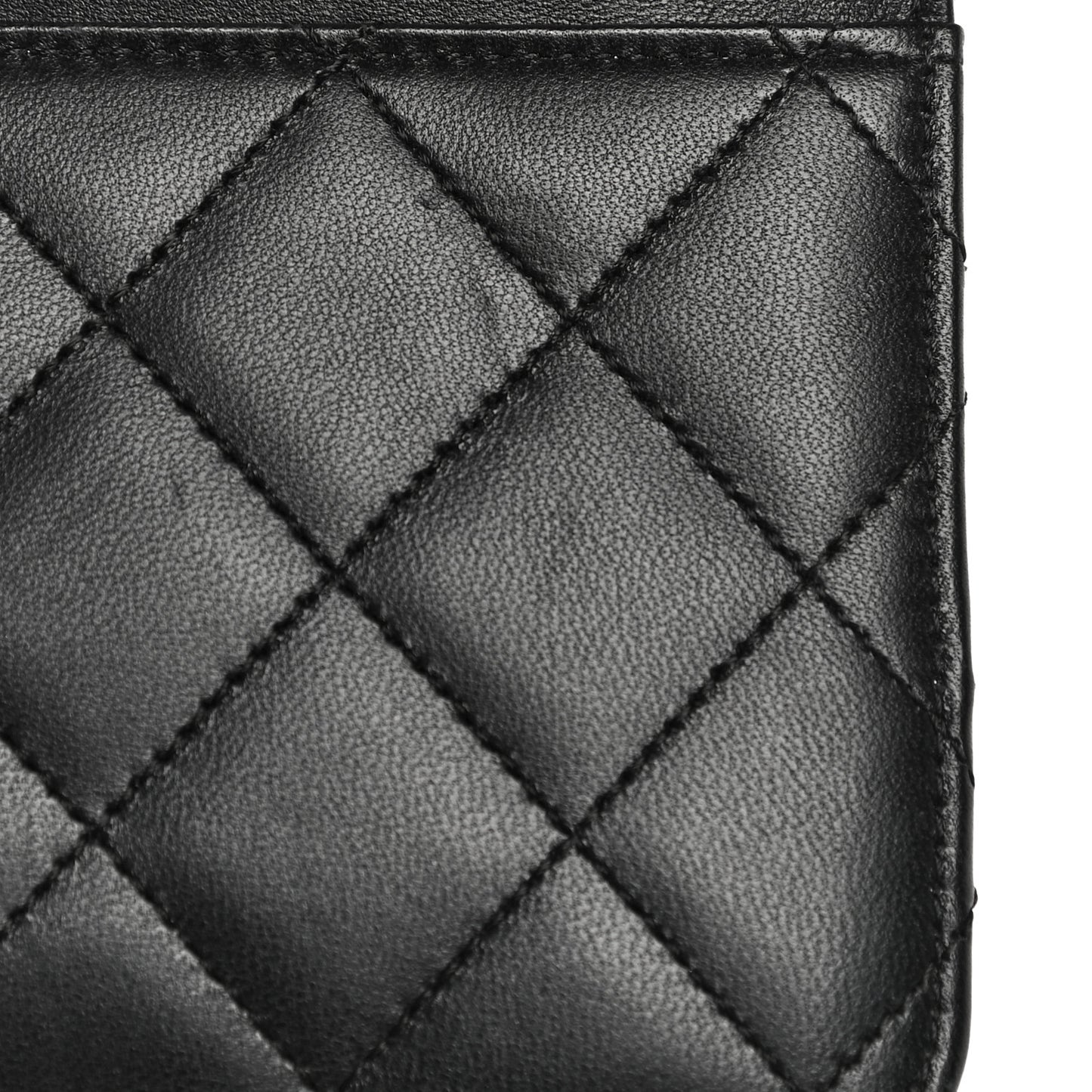 Lambskin Quilted Wallet On Chain WOC Black