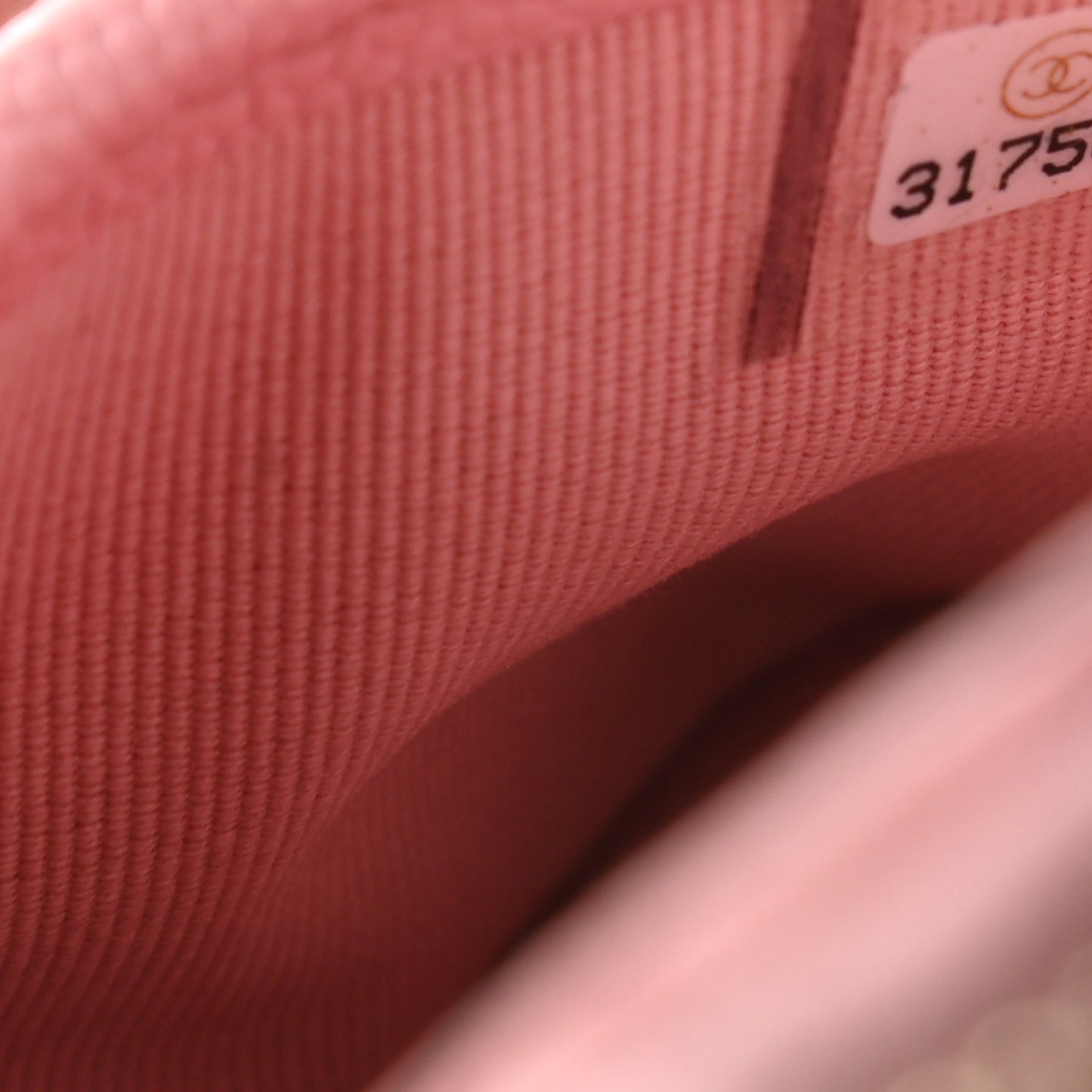 Caviar Quilted Compact Zipped Wallet Pink