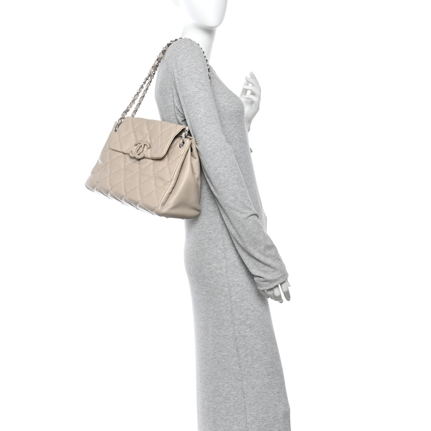 Calfskin Double Stitch Large Hamptons Flap Bag Beige