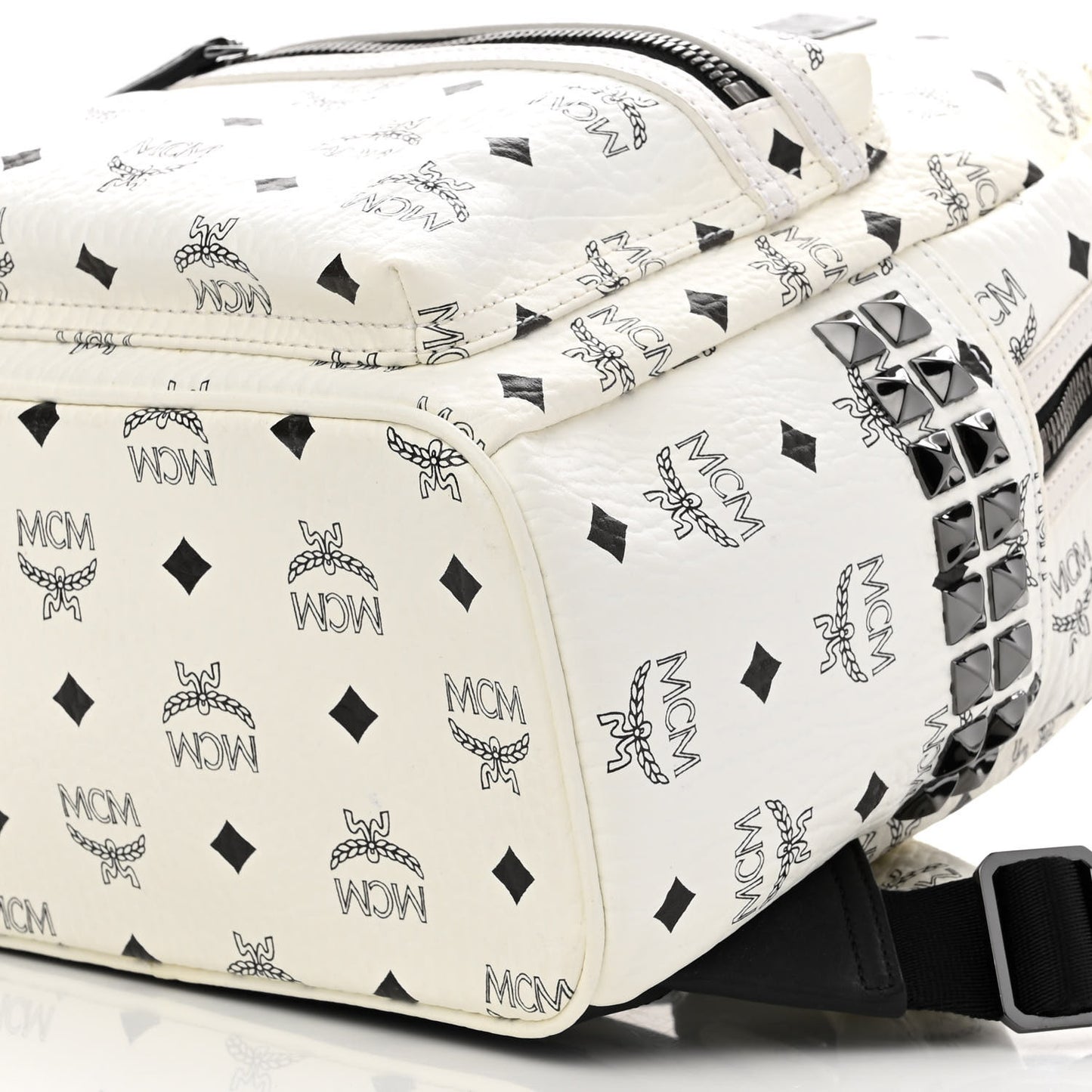 Visetos Small Side Stud Stark Backpack White