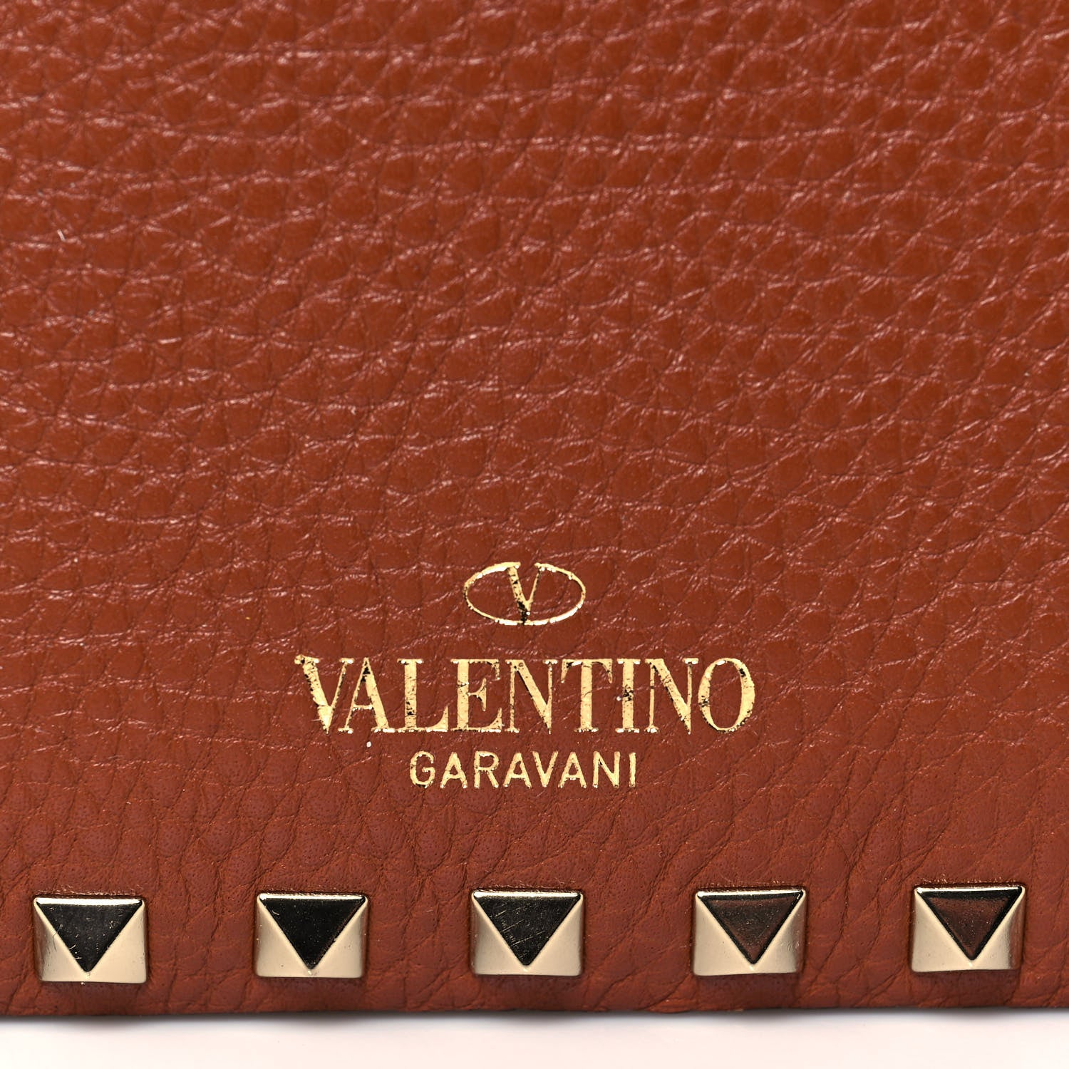Valentino Garavani Pebbled Calfskin Rockstud Camera Crossbody Bag Tan 7 of 11
