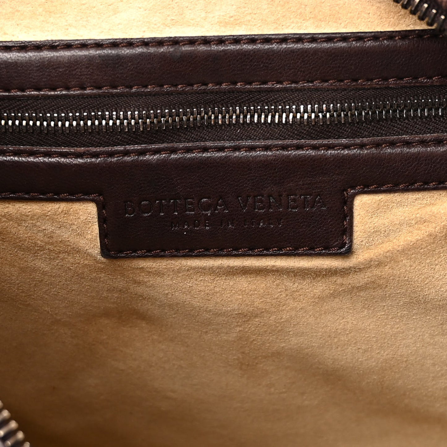 Nappa Intrecciato Embossed Medium Veneta Hobo Ebano