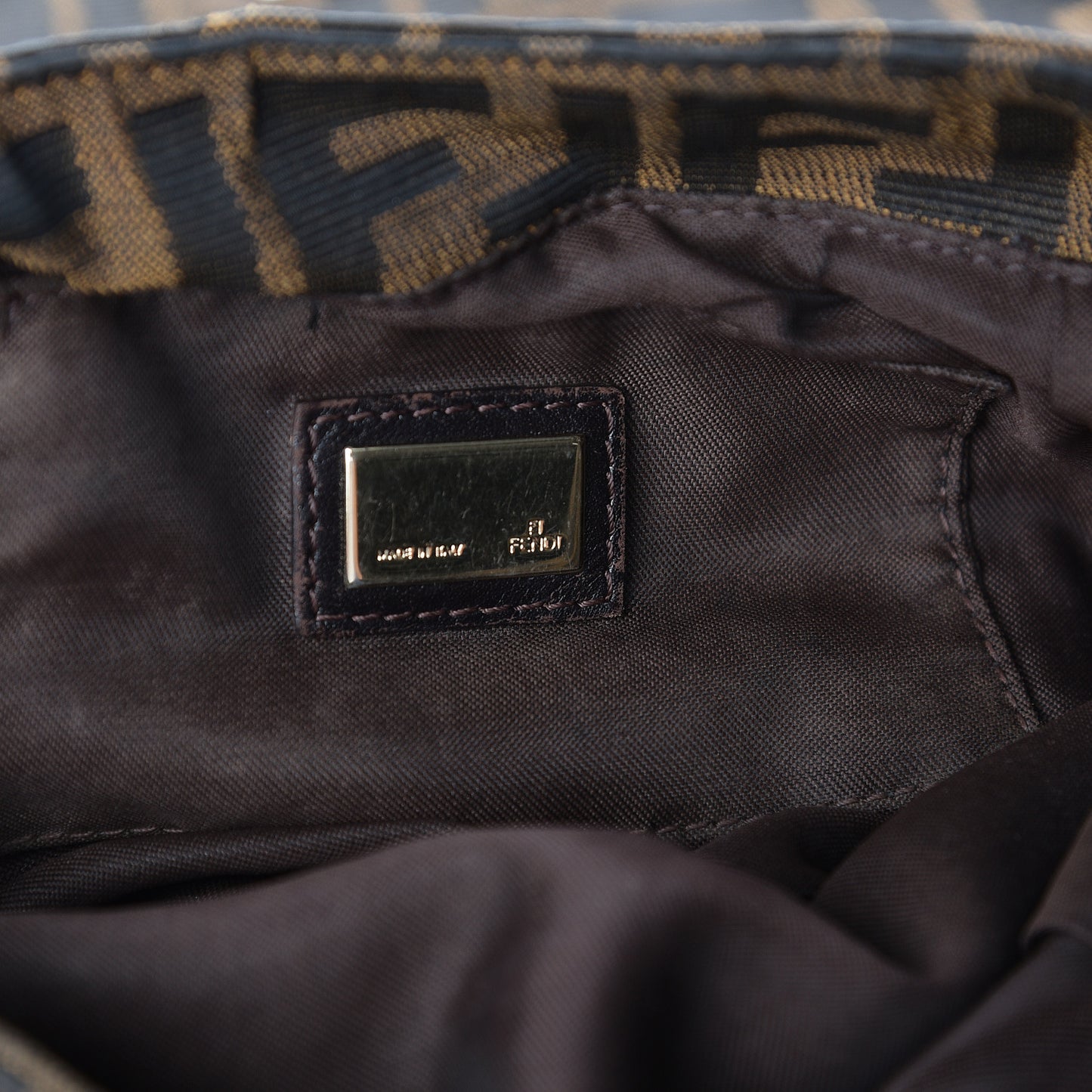 Zucca Small Chef Shoulder Bag Tobacco