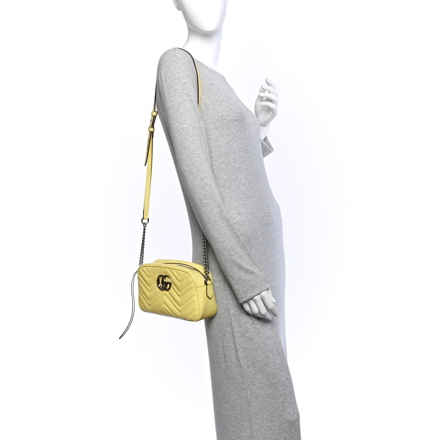 Calfskin Matelasse Small GG Marmont Chain Shoulder Bag Banana